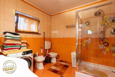 FILM! Casa distincta,P+M,5 camere,garaj dublu,sauna,ciubar:confort si intimitate - 31
