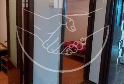 De vanzare apartament 3 camere ICIL - 1