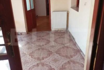 Casă cu 5 camere cu Teren 200 Mp în Șimleu Silvaniei - 1