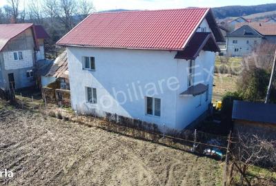 Casă cu 3 camere cu Teren 290 Mp în Central - 8