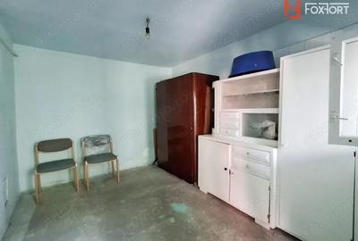 Casă cu 4 camere cu Canalizare în Crișan - 1