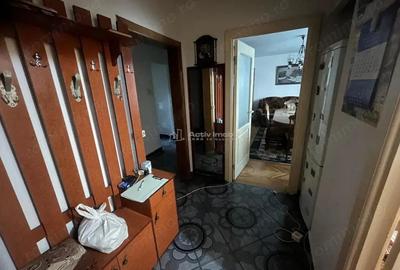 Apartament cu 4 camere decomandat în Caransebeș - 9