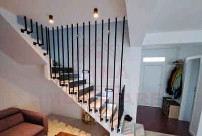 VILA TIP TRIPLEX/ LA CHEIE/ IN CARANSEBE?/,JUD.C-S COM... - 2