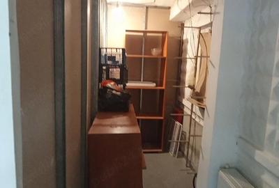 Spațiu comercial, de 42 mp, în Gării - 1