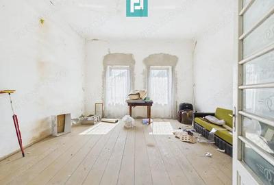 Cladire cu 5 camere cu teren ?i hala in Cenad - 18