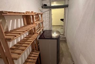 Apartament 5 camere in imobil tip asociatie zona Centrala - 19
