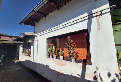 Casă individuală cu 2 camere cu Canalizare în Central - 6