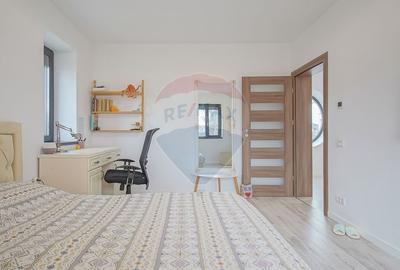 Casă cu 2 camere cu Teren 265 Mp în Bartolomeu - 8