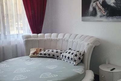 Inchiriez apartament 3 camere - 2