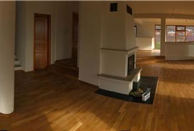Casă cu 9 camere cu Teren 900 Mp în Cornu - 6