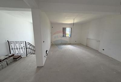 Casă individuală cu 5 camere cu Teren 3960 Mp în Lămotești - 18