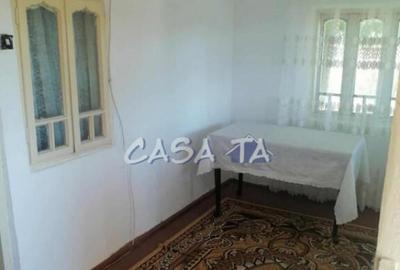 Casa situata in Bumbe?ti Pi?ic - Carligei - 5