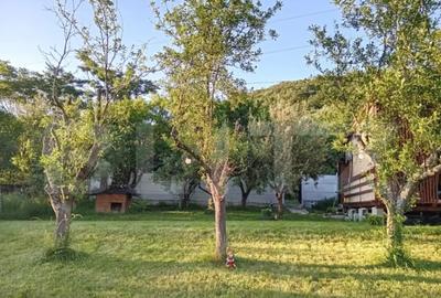 Teren de 661 mp, în Central - 9