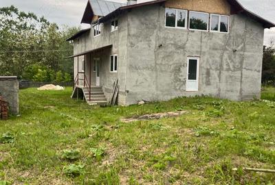 Casa de vanzare+ teren 1000 m - 6