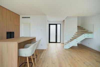 Casă cu 3 camere cu Canalizare în Tunari - 2