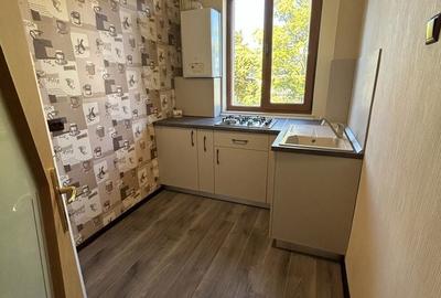 Apartament cu 3 camere decomandat în Ultracentral