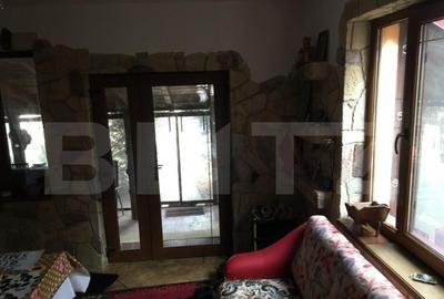 Casă cu 5 camere cu Teren 1100 Mp în Central - 13