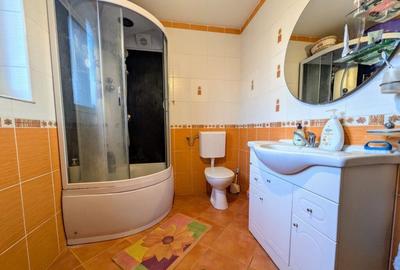 Casa singur in curte Mure? Unirii Zona Pom... - 4