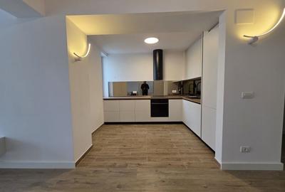 Apartament 3 camere de inchiriat nou în zona Armenească - Universitate - 34
