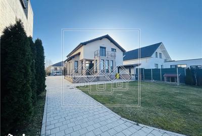 Casă cu 5 camere cu Teren 661 Mp în Șura Mică - 14