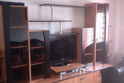 Apartament cu 2 camere decomandat în Republicii - 2