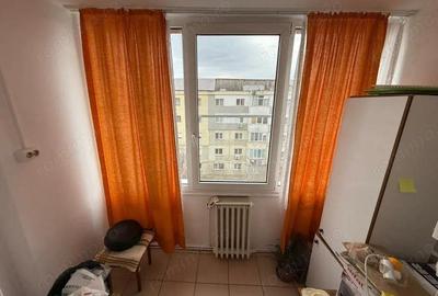 Apartament 3 camere, decomandat, 2 bai, balcon extins cu bucataria - 2