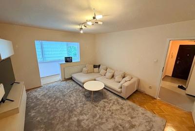 Apartament cu 3 camere decomandat în Dâmbovița - 14