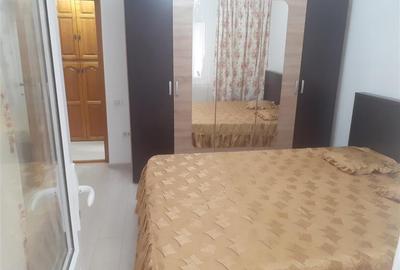 Apartament cu 3 camere decomandat în Independenței - 4