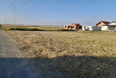 Teren de 522 mp, în Sânmihaiu Român - 2
