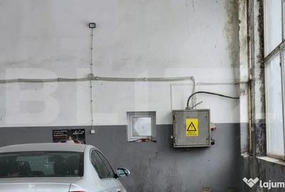 Spațiu comercial, de 120 mp, în Central - 8