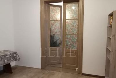 Apartament cu 3 camere semidecomandat în Central - 4