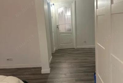 Proprietar inchiriez 3 camere Petrom City - 1