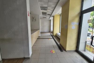Spațiu comercial, de 150 mp, în Micro IV - 11