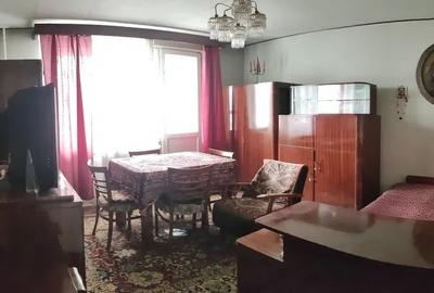 Apartament cu 3 camere decomandat în Gheorgheni