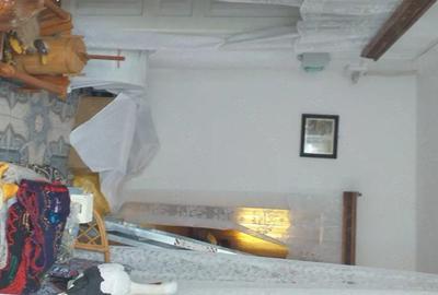 Casă cu 4 camere cu Teren 1202 Mp în Șagu - 3