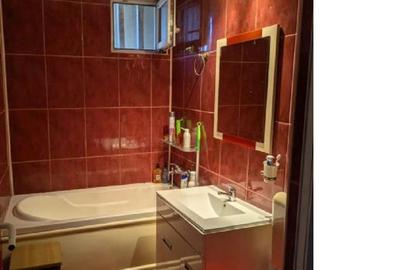 Apartament cu 2 camere semidecomandat, mobilat în Far - 4