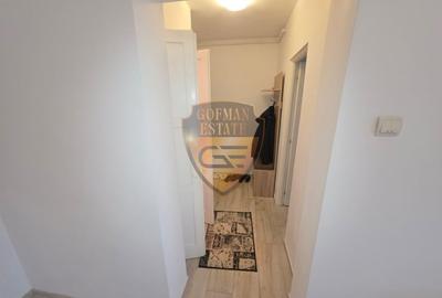 2 camere, Spital , Tomis II, 48 mp, parcare, et 1/4, imbunatatit, semidecomandat - 4