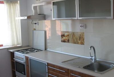 Garsonieră decomandată în Eroii Revoluției - 3