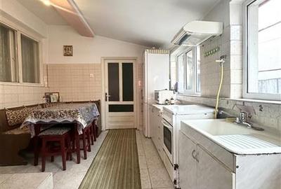 Casa din Caramida S+P+1E, 10 camere, Faleza Nord - 3