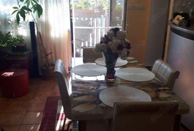 Casă cu 4 camere în Roman - 3