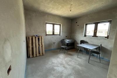 Casă cu 5 camere în Livada - 9
