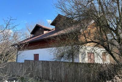 Casă cu 4 camere cu Teren 669 Mp în Calvini - 1