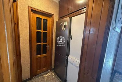 Apartament cu 3 camere decomandat în Podu Roș - 7