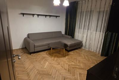 Apartament cu 2 camere decomandat în Rovine - 1