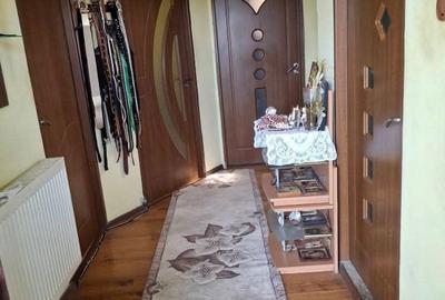 Casă cu 4 camere în Central - 4