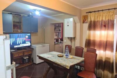 Apartament cu 4 camere în Târgu Bujor - 4