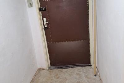 Apartament cu 3 camere decomandat în Decebal - 5