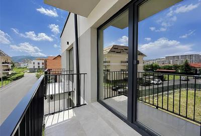 Apartament cu 2 camere decomandat, mobilat în Tractorul - 2