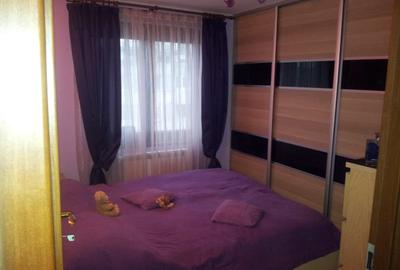 Apartament cu 3 camere decomandat în Olteniței - 5