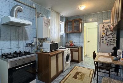 Apartament cu 3 camere semidecomandat în Central - 7